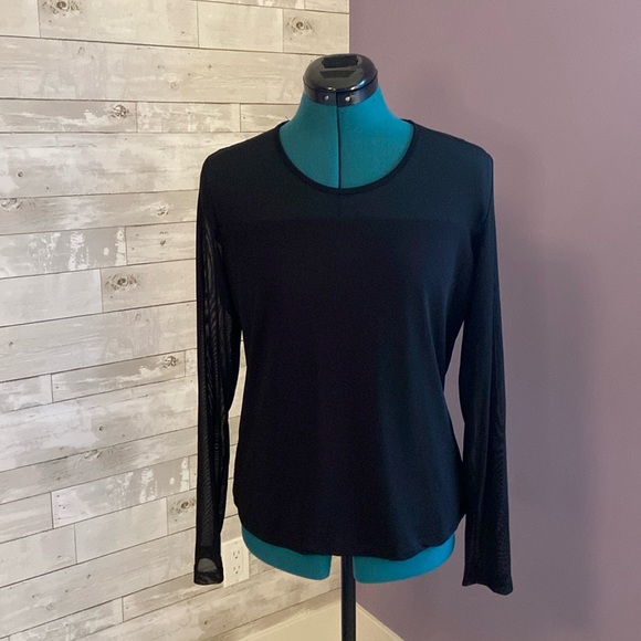 🖤 RED CORAL Top - Picture 1 of 3